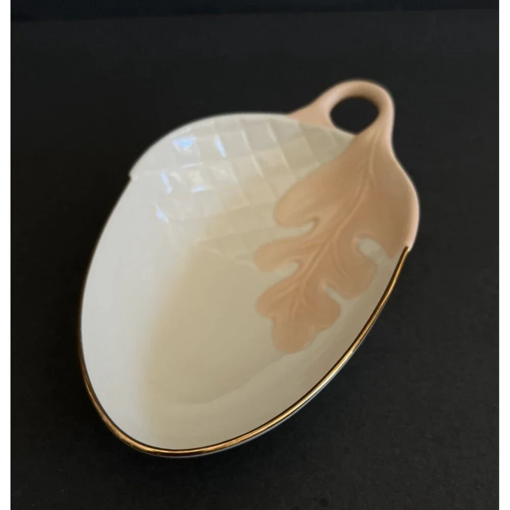 Lenox Porcelain Acorn Candy Dish Ivory w/Gold Trim 6.25
